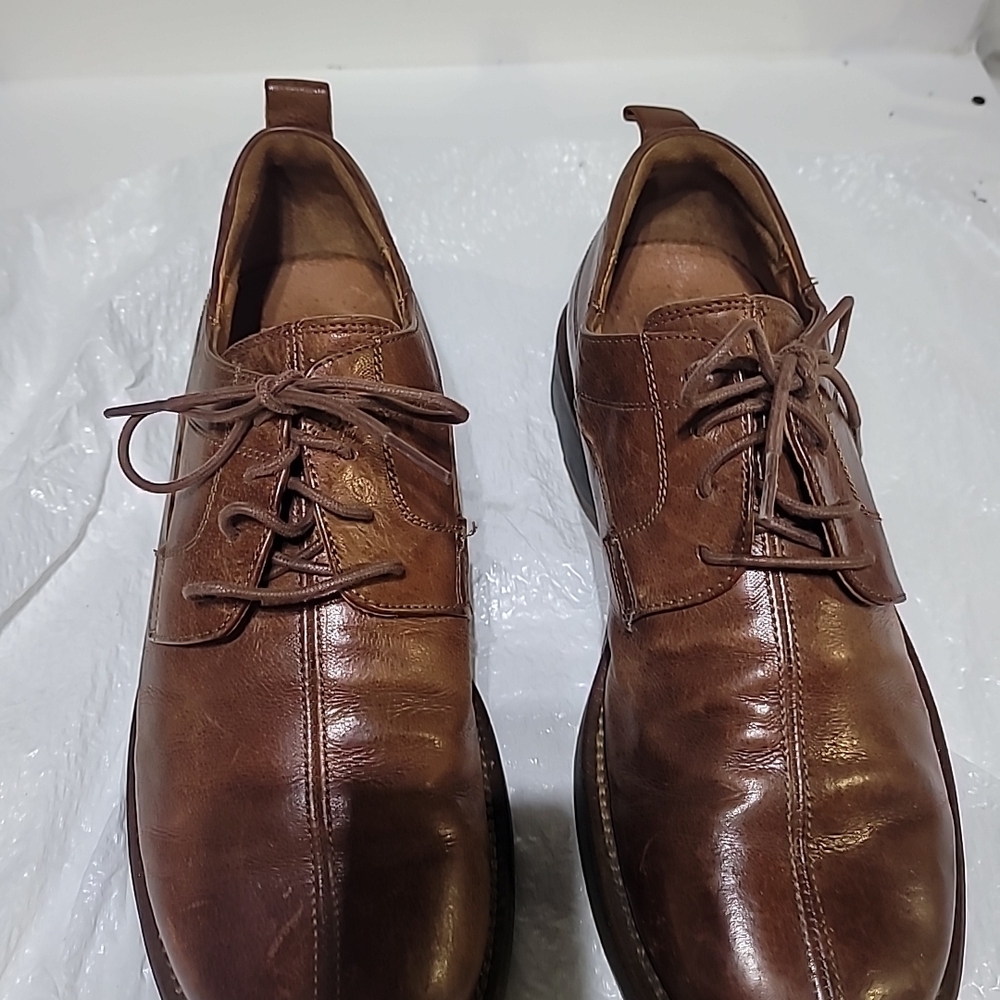 Johnston & Murphy Men's Brown Leather Derbys